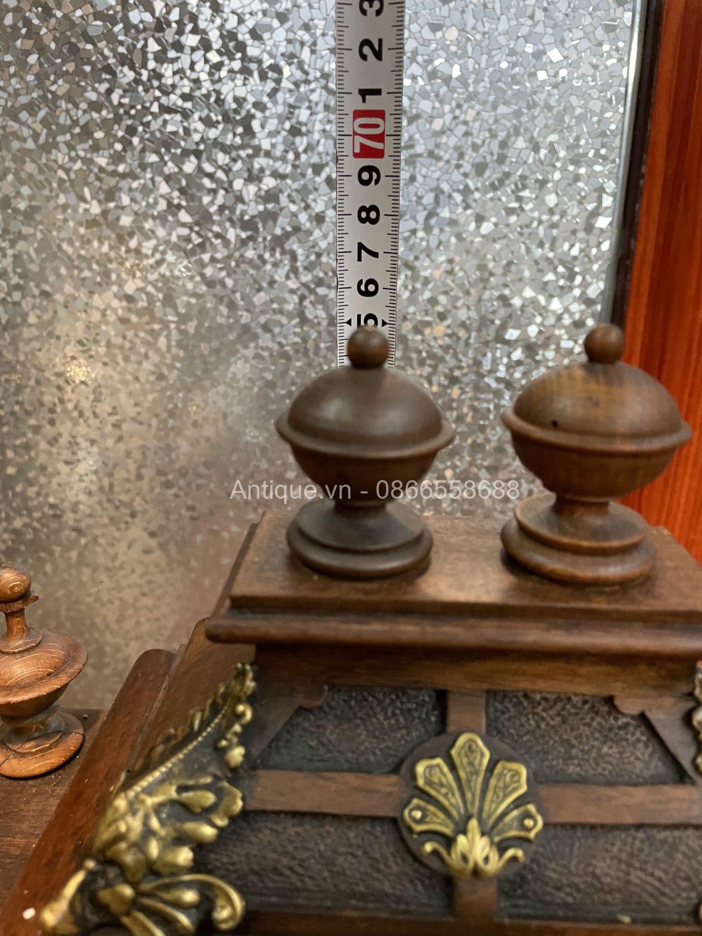 Đồng hồ để bàn Đồng hồ để bàn