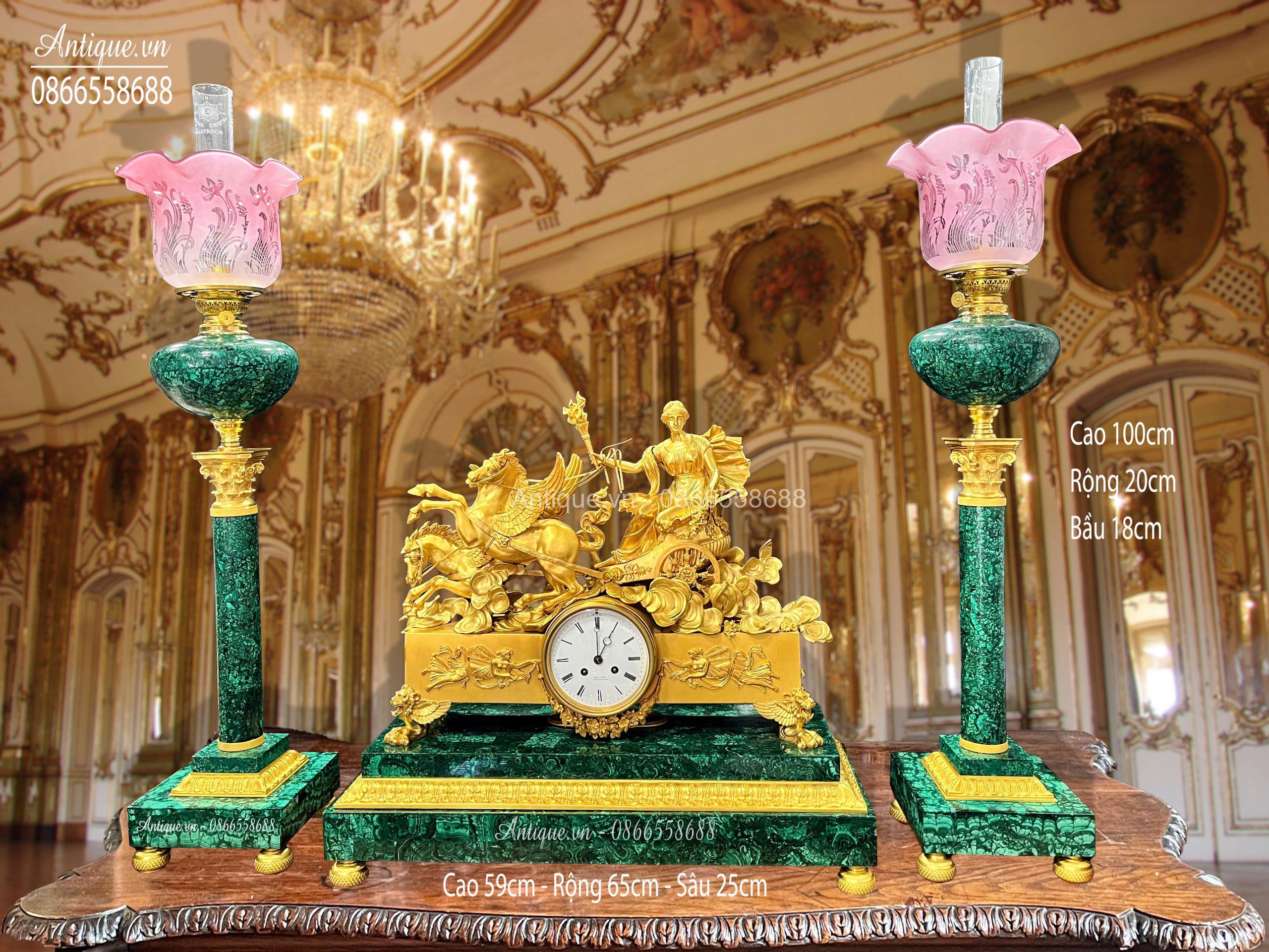 Bộ đồng hồ chân nến Bộ đồng hồ chân nến