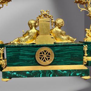 Bộ đồng hồ chân nến