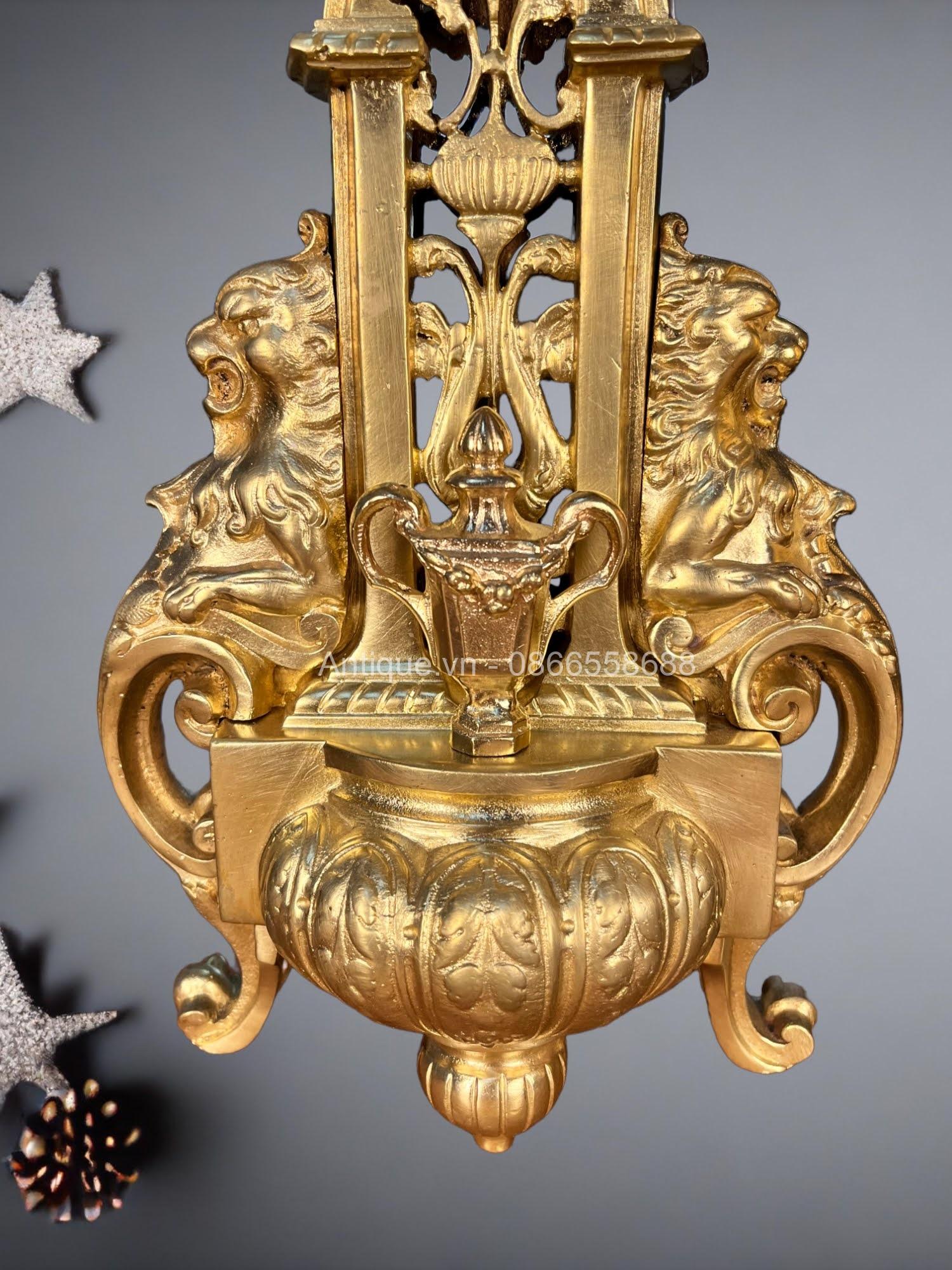 Bộ đồng hồ chân nến Bộ đồng hồ chân nến