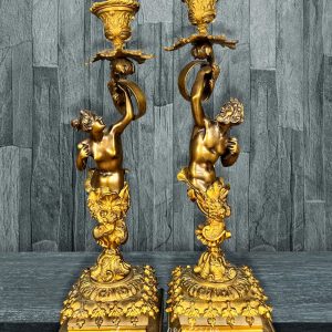 Cặp chân nến cổ