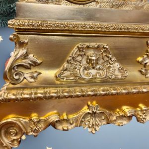 Đồng hồ tượng