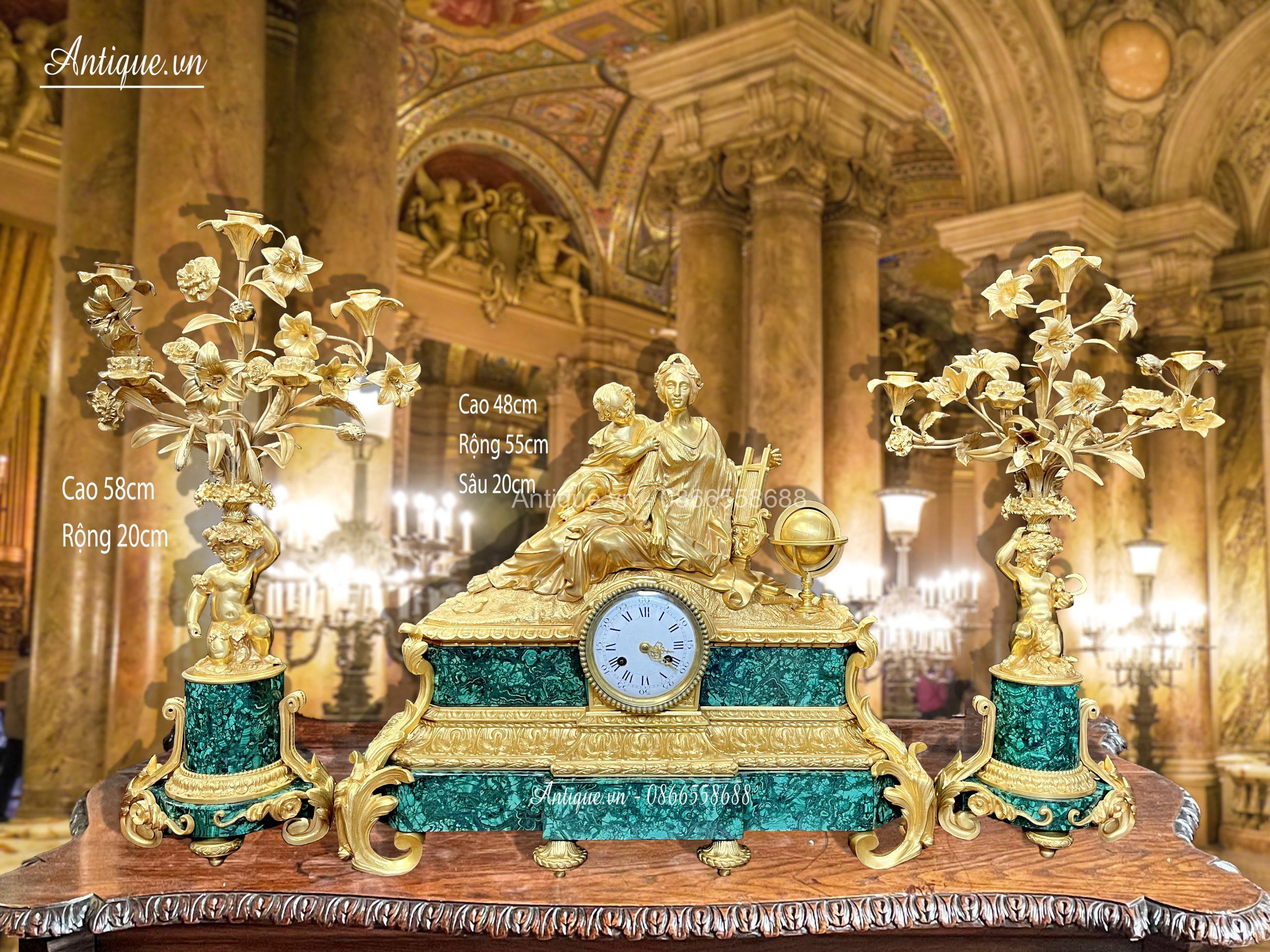 Bộ đồng hồ chân nến Bộ đồng hồ chân nến