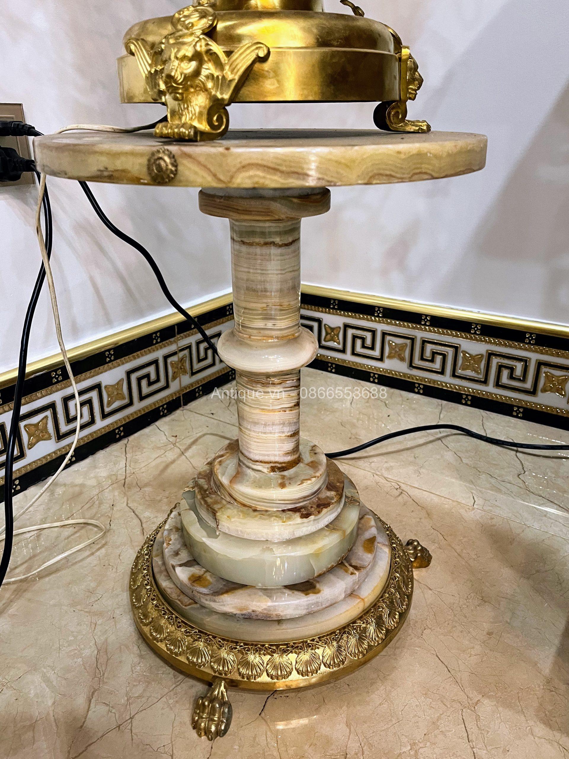 Đèn tiffani Đèn tiffani