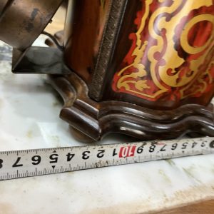 Điện thoại gỗ