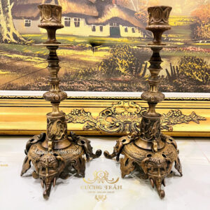 Cặp chân nến đồng