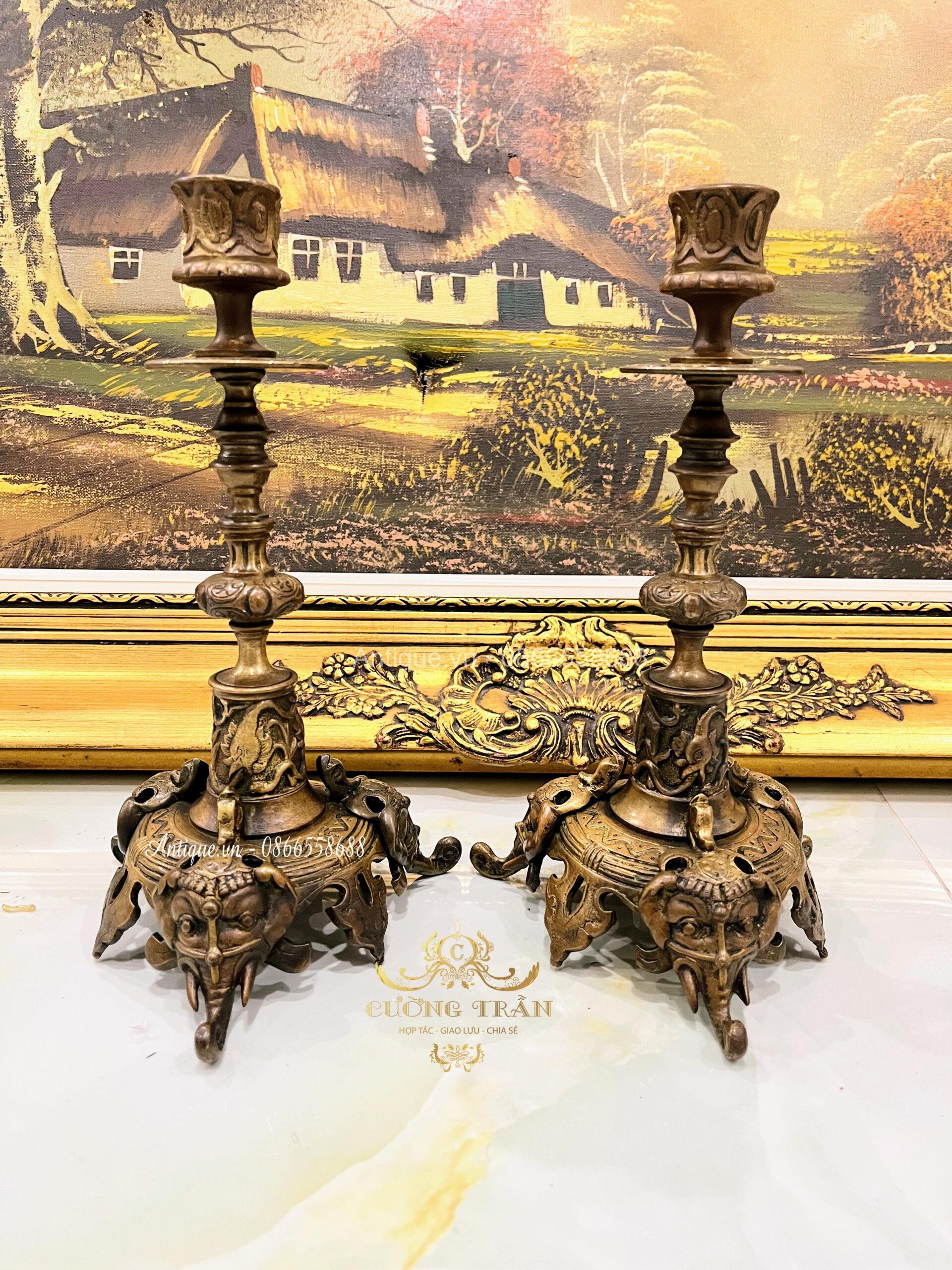 Cặp chân nến đồng Cặp chân nến đồng