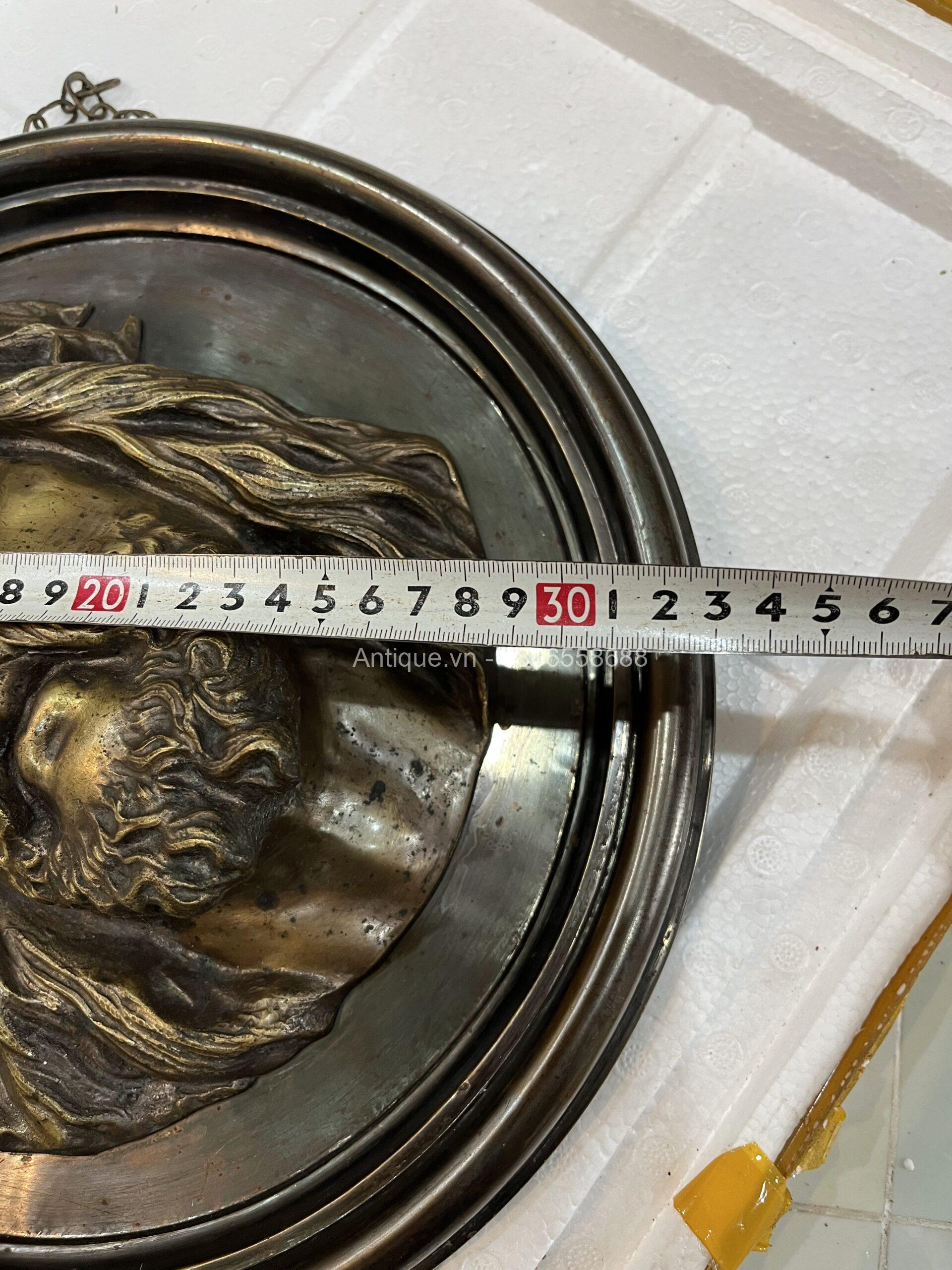 Phù điêu chúa Jesus Phù điêu chúa Jesus