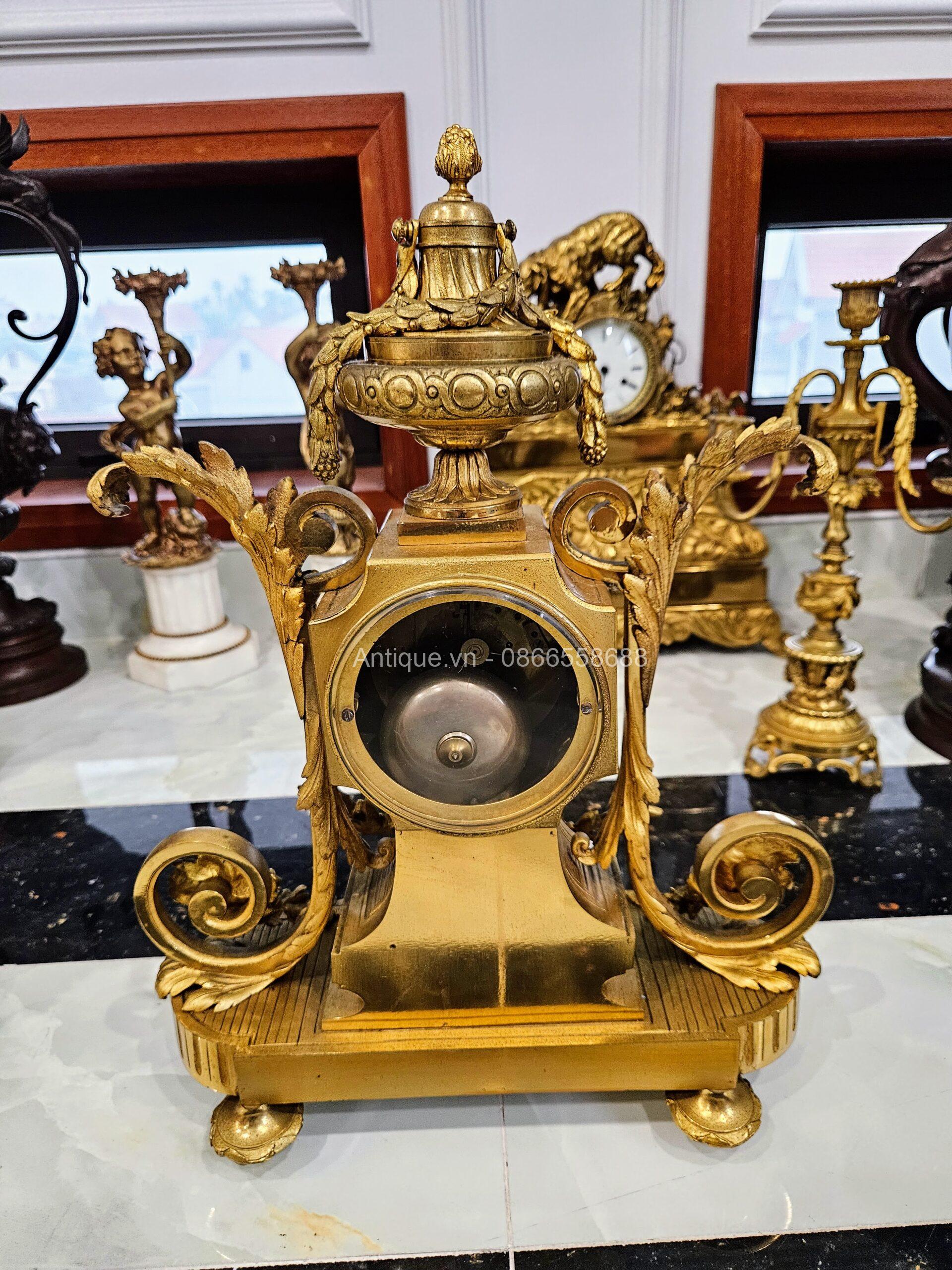 đồng hồ chân nến đồng hồ chân nến