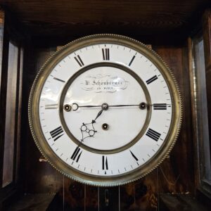 Đồng hồ treo tường