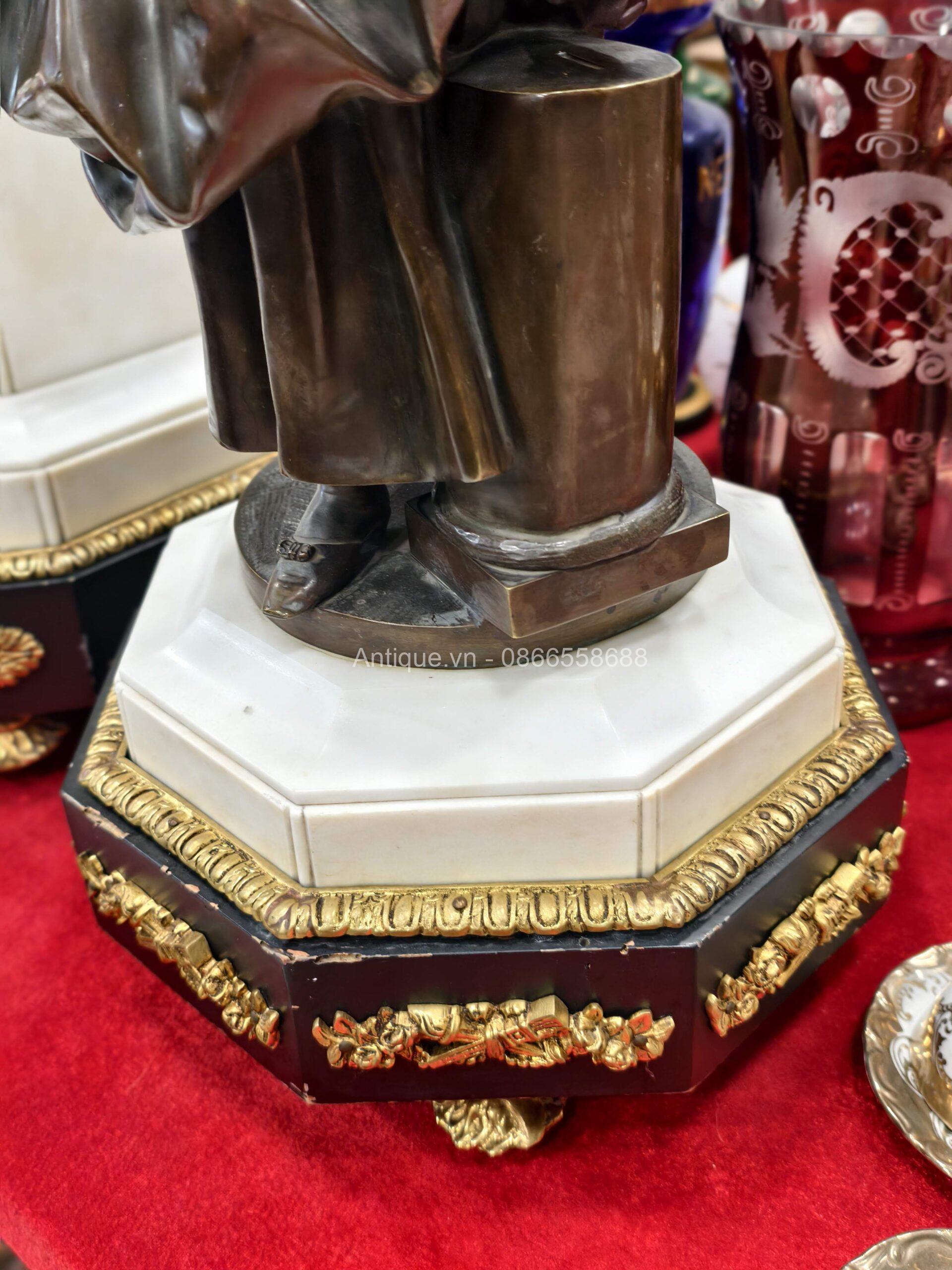 Bộ đồng hồ tượng Bộ đồng hồ tượng