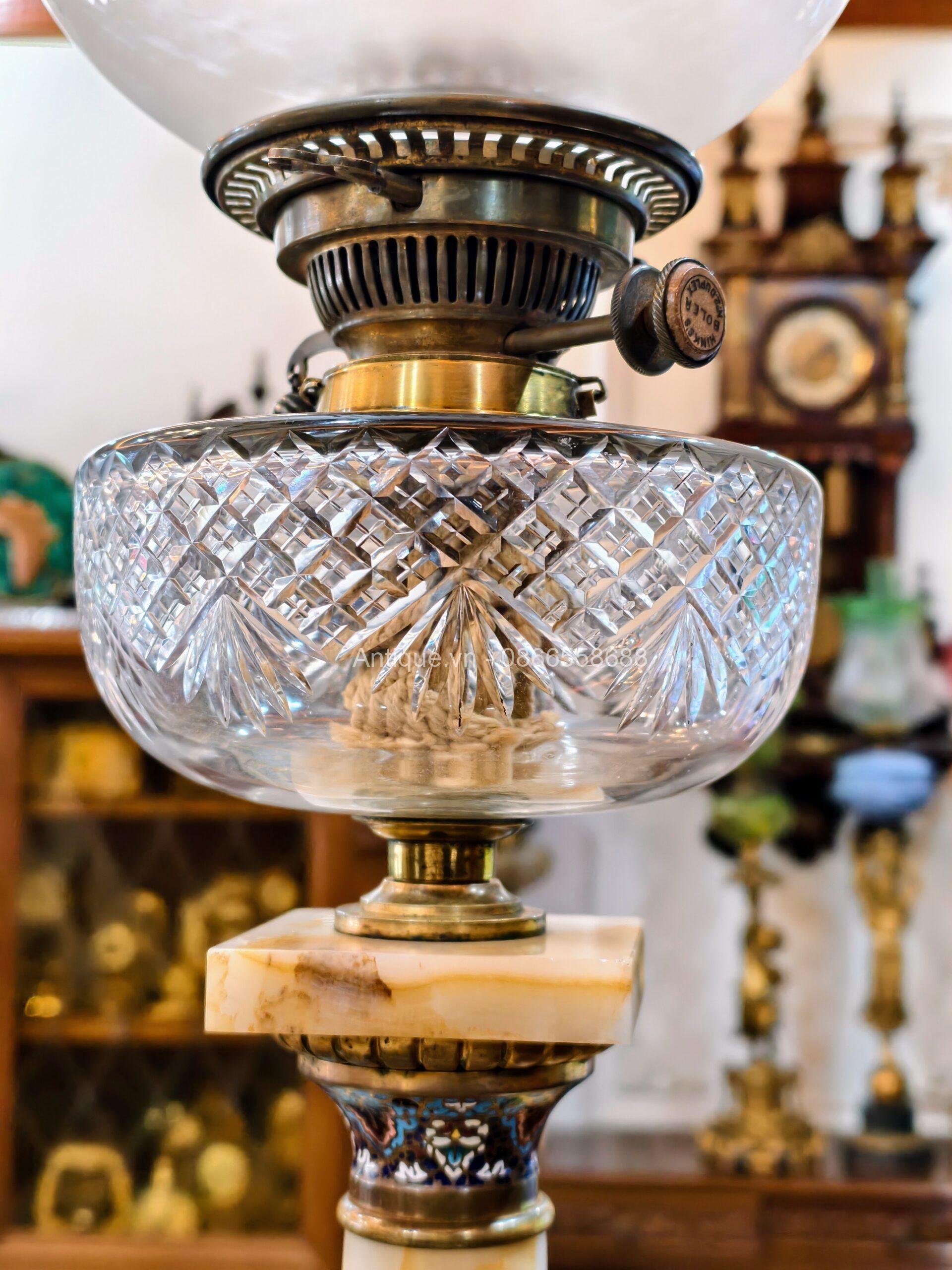 Đèn dầu pháp lam Đèn dầu pháp lam