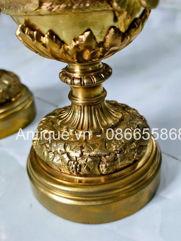 Cặp bình đồng