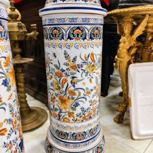 Gốm sứ Italy