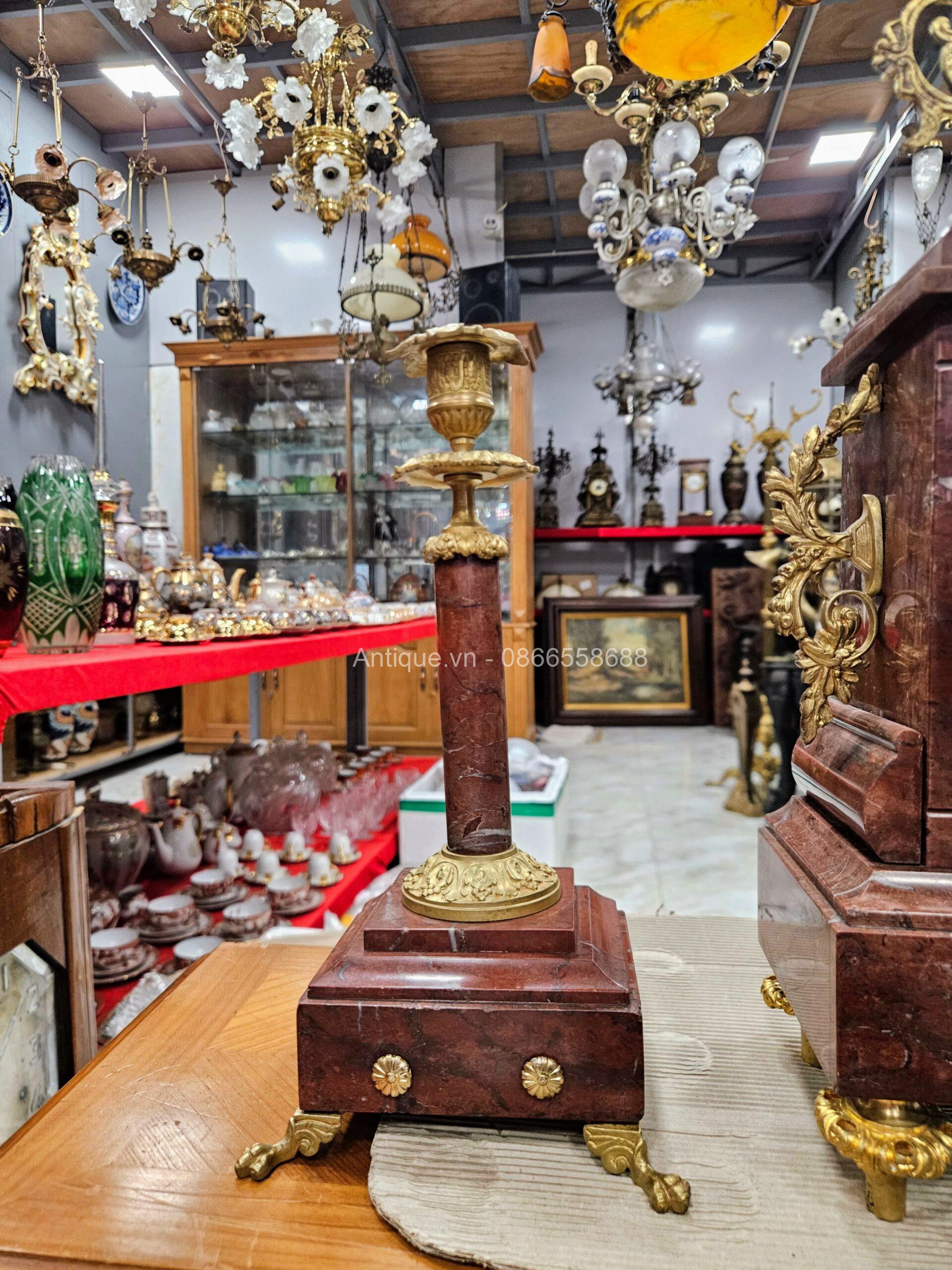 Đồng hồ chân nến Đồng hồ chân nến
