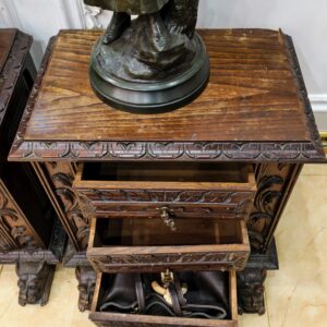Tủ kệ